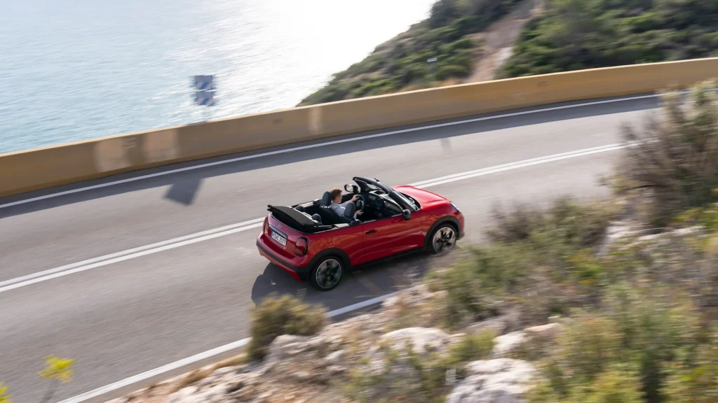 Mini Convertible JCW Pack India